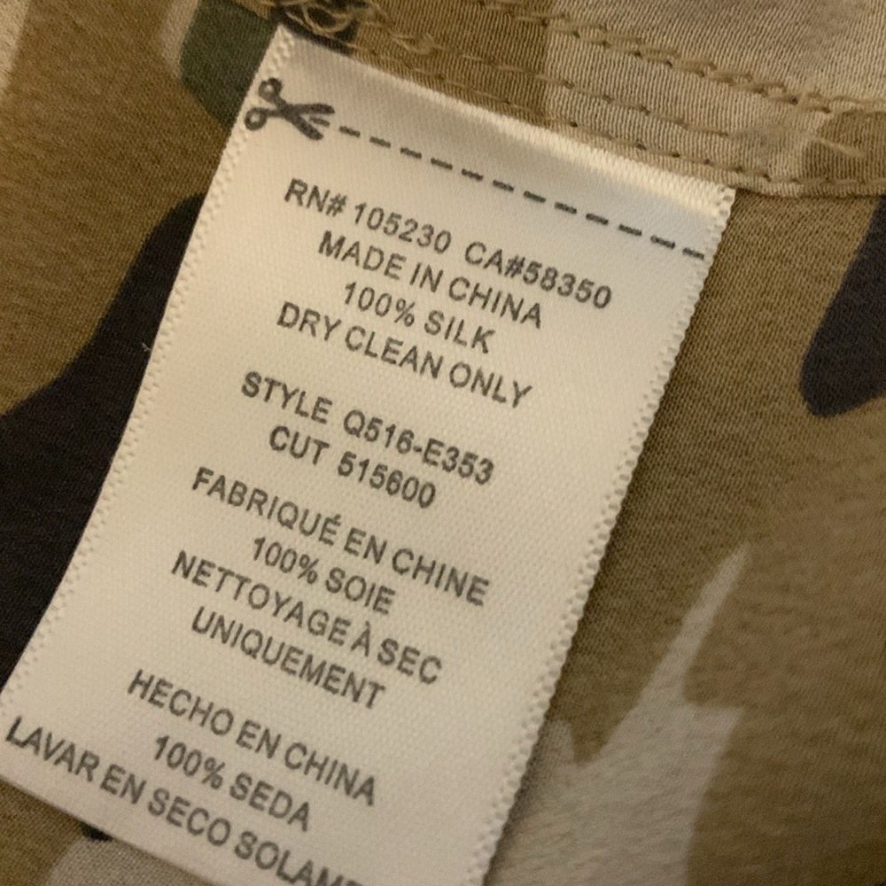 Equipment Remy Silk Camo Utility Shirtdress - Picture 5 of 5